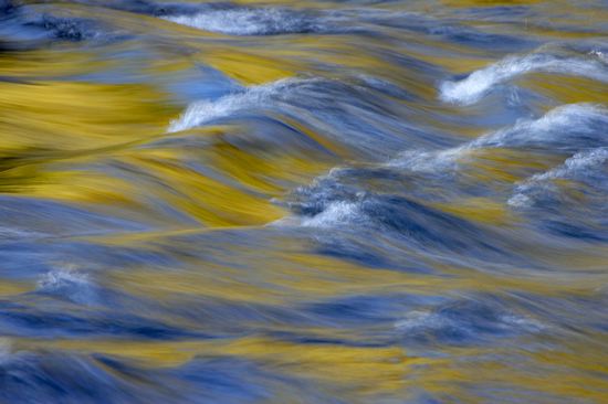 Abstract;Abstractions;Patterns;Shapes;Textures;Pool of Water;Reflections;Water;Oneness;Cliff;Rock Face;Sheer;Steep;Waterfall;Stream;Flowing;Pouring;Cool;Wet;Flow;Cascade;Cascading;Spray;Cataract;Falls;Chute;Falling;Spilling